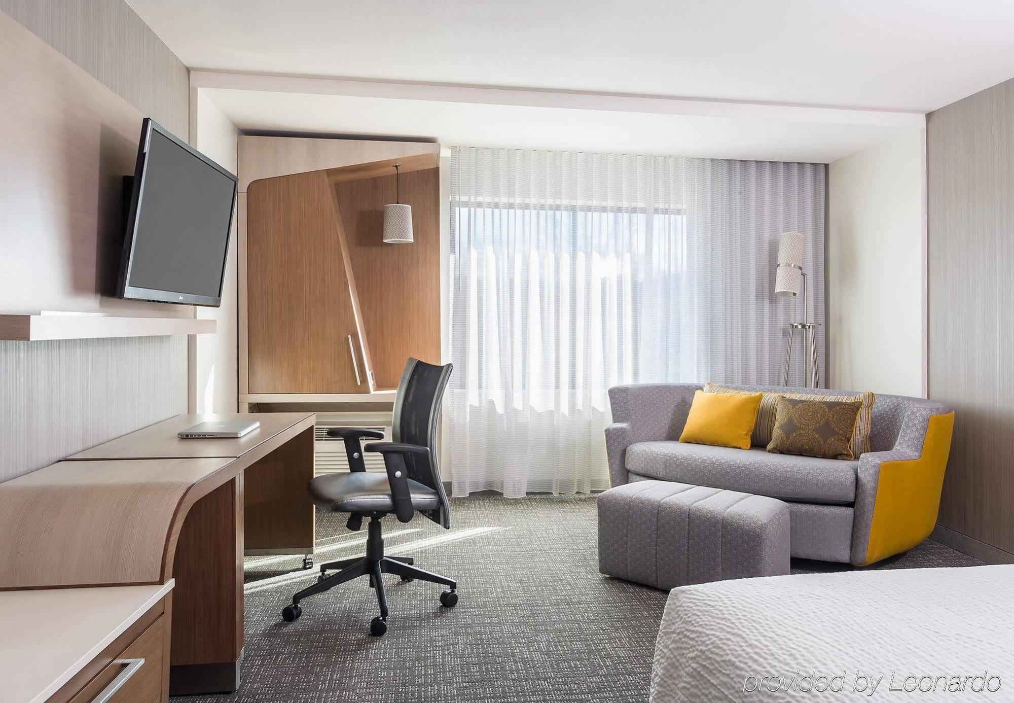 Courtyard By Marriott Orlando Lake Nona Exteriör bild